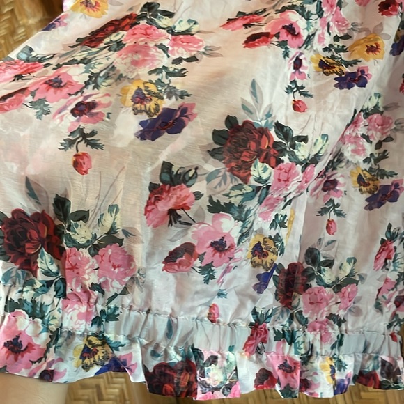 Beautiful floral silk puffed sleeve boho cottagecore blouse Small D&G - Picture 3 of 5